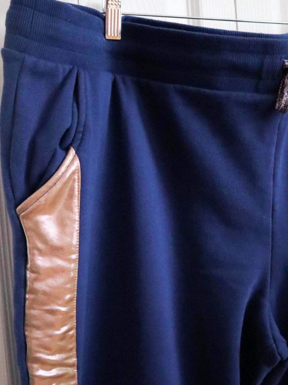 Mickey Mouse Sweatpants Joggers Walt Disney World 50th Anniversary 2x Iridescent - Picture 3 of 6